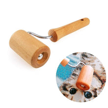 Load image into Gallery viewer, Wooden Roller Tool for Diamond Painting
