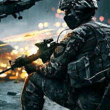 Load image into Gallery viewer, Military Commando in rain Painting By Diamond