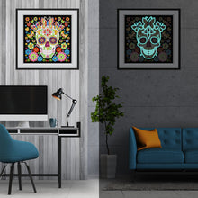 Load image into Gallery viewer, Glow in the dark 5d Skull