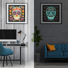 Load image into Gallery viewer, Glow in the dark Happy Skull Special Diamonds