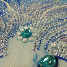 Load image into Gallery viewer, White Wolf - Special Diamond Painting