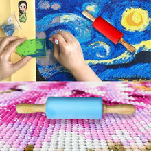 Load image into Gallery viewer, Double Handed Easy to Hold Roller Tool