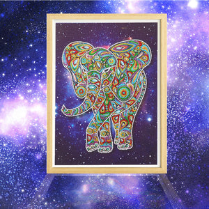 Amazing Elephant - Special Shape Diamond Painting
