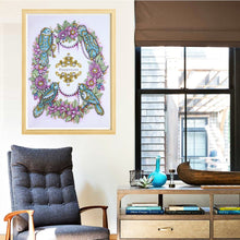 Load image into Gallery viewer, A Nature Crown - Special Diamond Painting