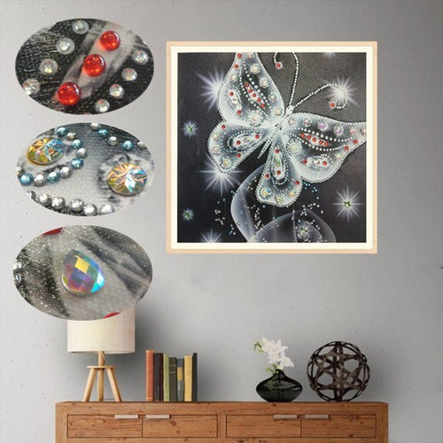Shiny White Butterfly - Special Diamond Painting
