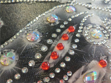 Load image into Gallery viewer, Shiny White Butterfly - Special Diamond Painting