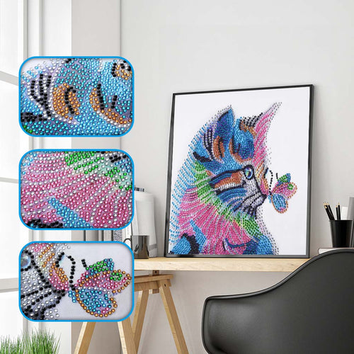 Cats Playing with Butterfly - Special Diamond Painting