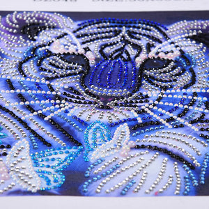 Tiger White Cub - Special  Diamond Painting