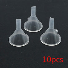 Load image into Gallery viewer, Mini Funnel to Pour Diamonds in Storage Containers