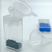 Load image into Gallery viewer, Mini Funnel to Pour Diamonds in Storage Containers