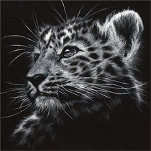 Load image into Gallery viewer, tiger black and white painting