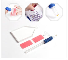 Load image into Gallery viewer, Saint Basil&#39;s Cathedral Special Diamond Art Kit