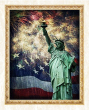 Load image into Gallery viewer, Fire Works on Statue of Liberty